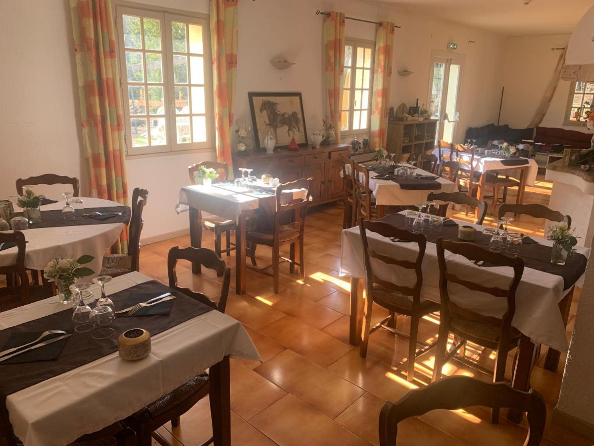 Human Hotel Restaurant Park Вилькроз Экстерьер фото