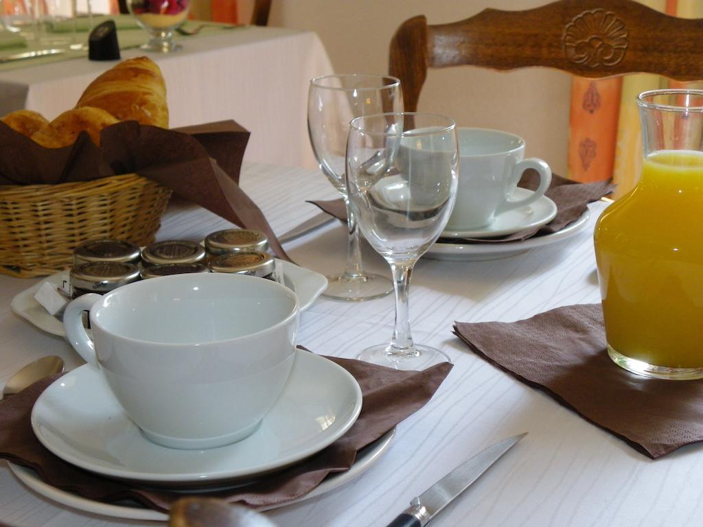 Human Hotel Restaurant Park Вилькроз Экстерьер фото